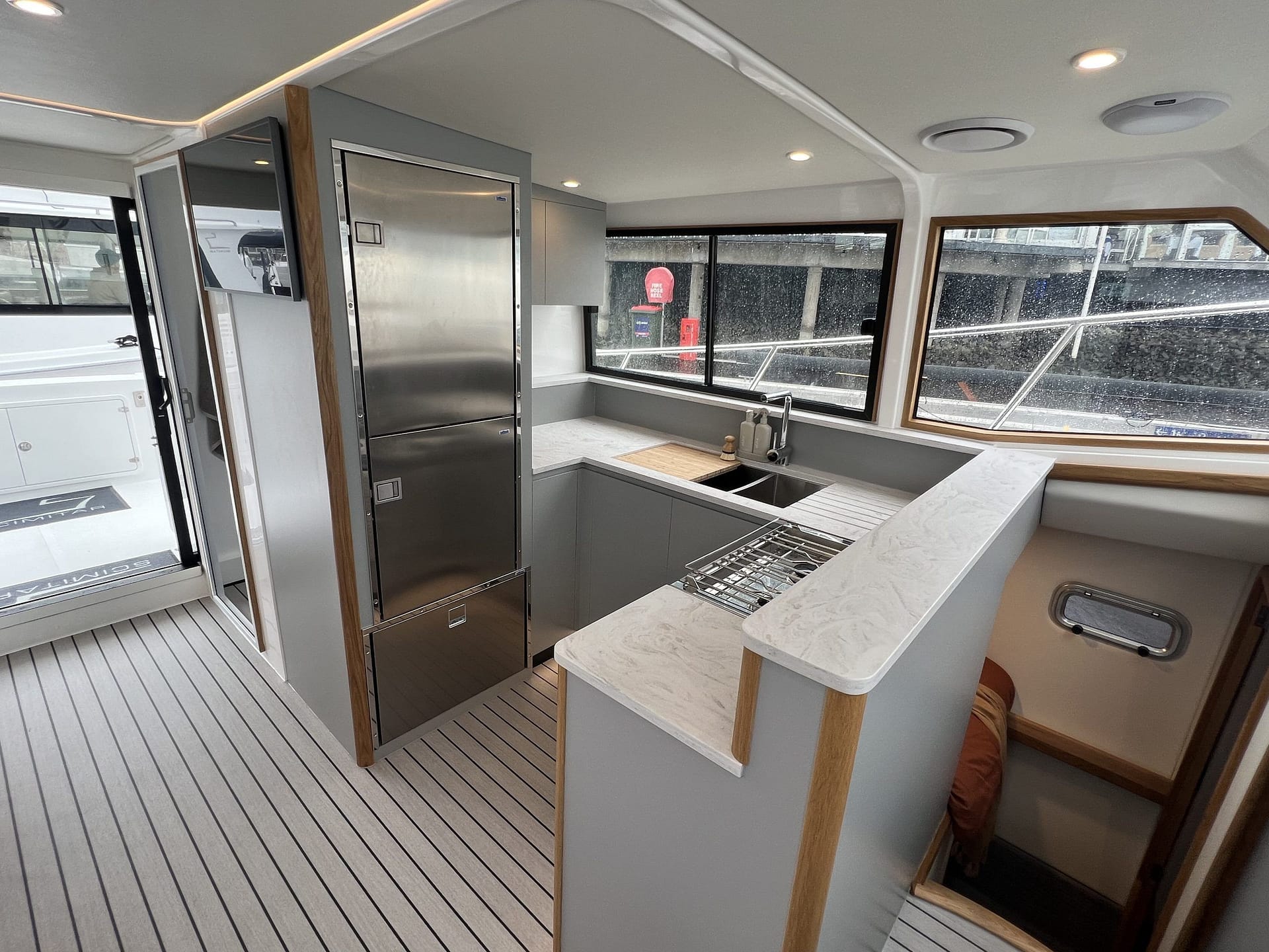 scimitar power catamaran Galley with isotherm fridge, freezer and ice-maker